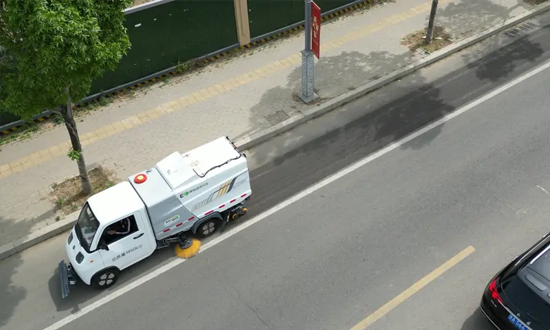 純電動洗掃車，多功能滿足多種場景下的使用需求